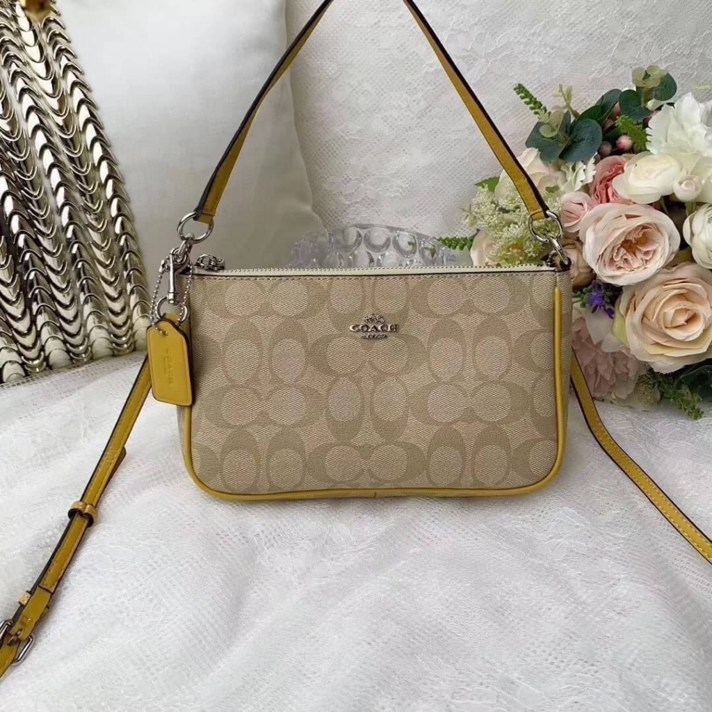 Coach Messico Top Handle Pouch In Signature | Shopee Thailand
