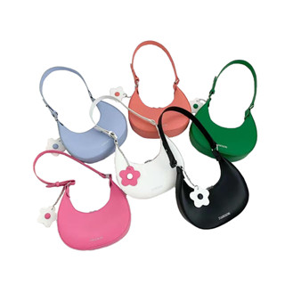 [ซื้อครบ 49 บาทส่งฟรี] กระเป๋าคล้องไหล่ผู้หญิง กระเป๋าสะพายข้าง Crossbody & Shoulder Bags ลายดอกไม้สวยงาม