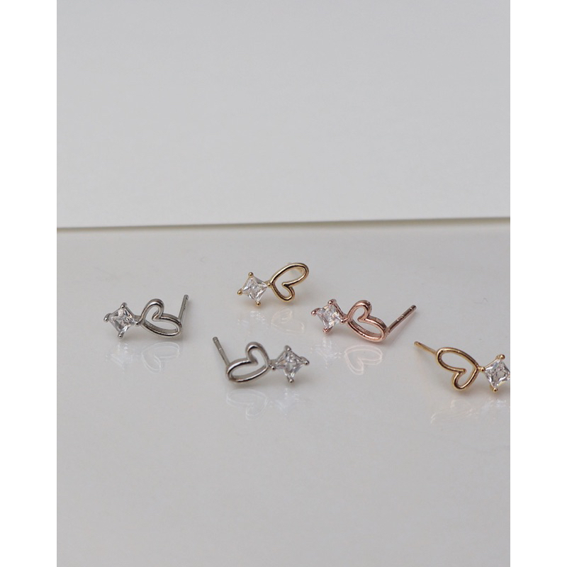 Stine A - Power Heart Earring - Single - 1370-02-s main image 0