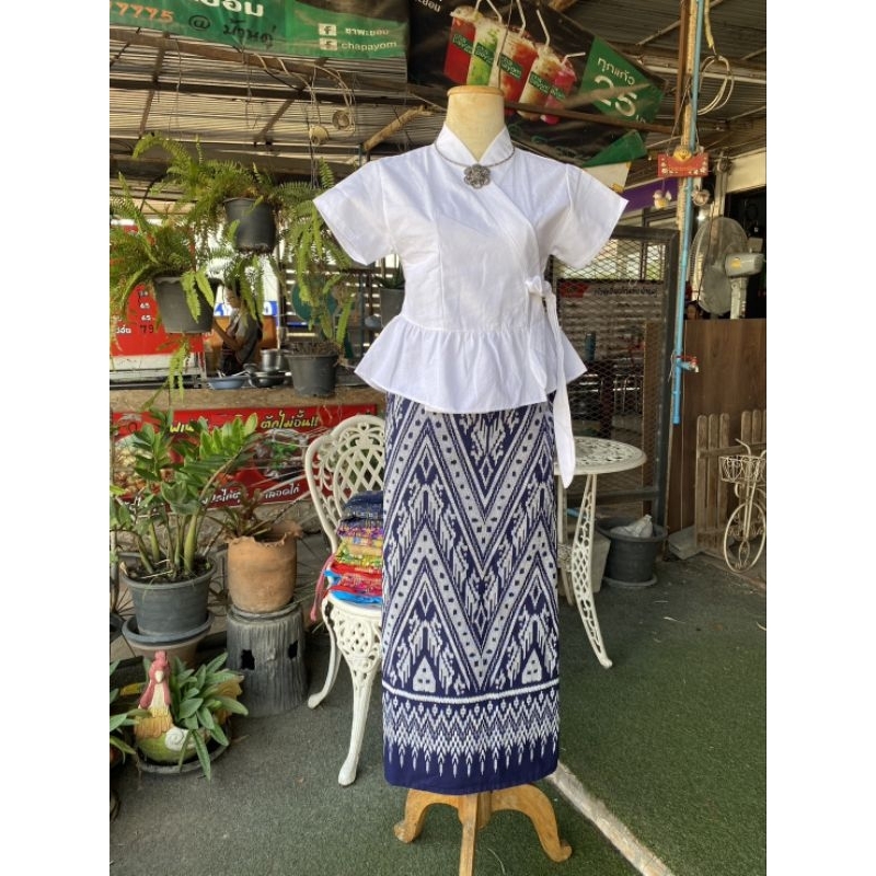 ชุดกาสะลองแต่งระบายผ้าถุงพิมพ์ลาย ไซส์ M-XL ใส่สวยทุกรูปร่าง 459.- 🎀