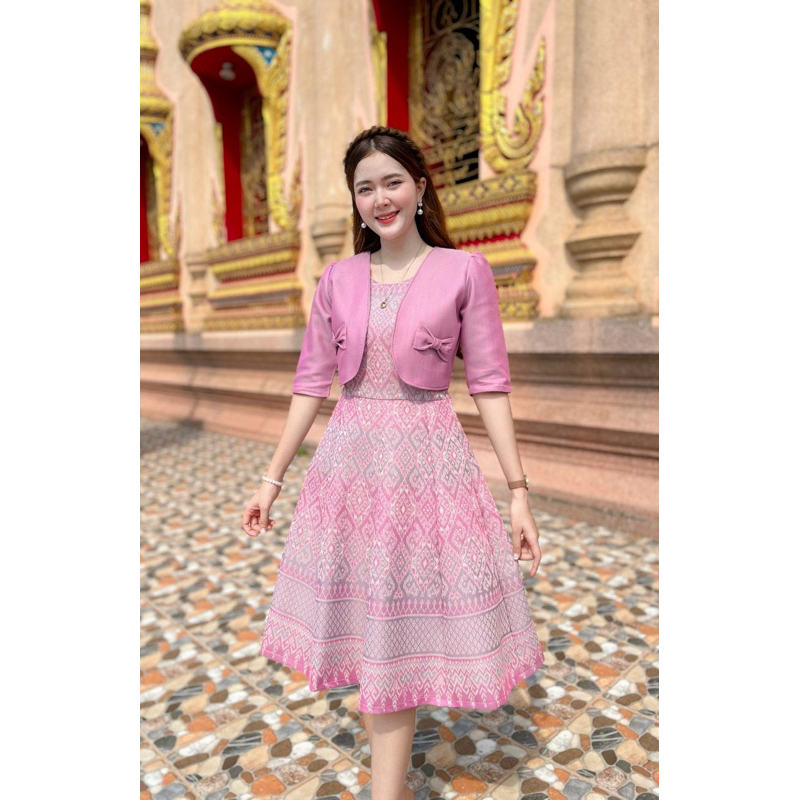 เดรสผ้าไทยลายกั๊กแขนสามส่วน ไซส์พอดีตัว เนื้อผ้านิ่ม สีสวยตรงปก พร้อมส่ง มุมมองที่ 6