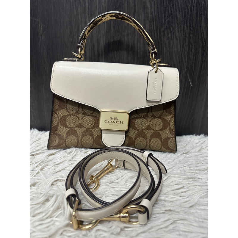 coach แท้100% มือ2 สภาพดี+ใหม่มาก แต่มีตำหนิ1จุด | Shopee Thailand
