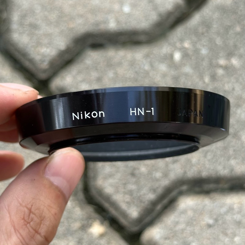 Nikon HN-23 62MM Screw-in Lens Hood 85/1.8 AF