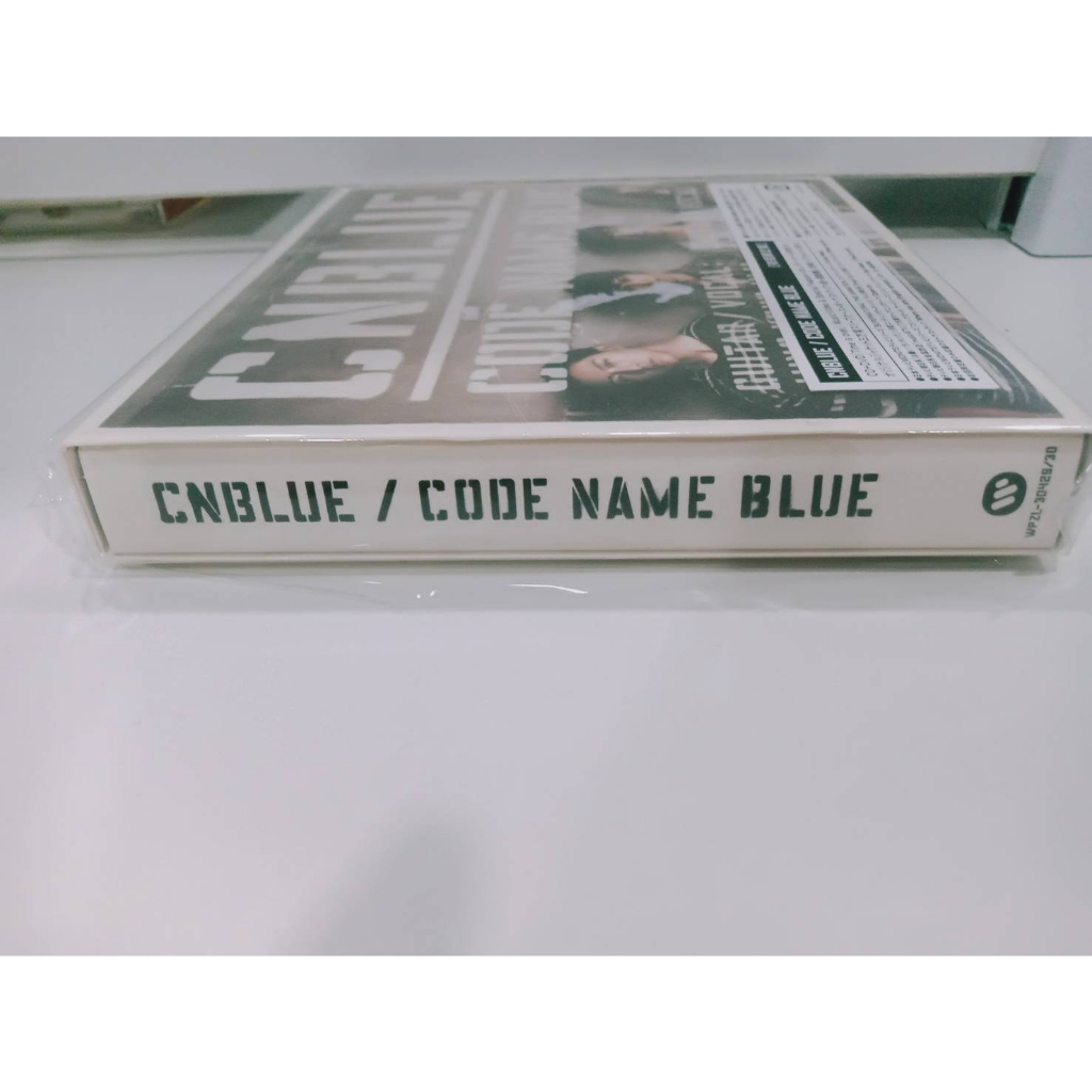 1-cd-music-ซีดีเพลงสากลcnblue-code-name-blue-c7g38