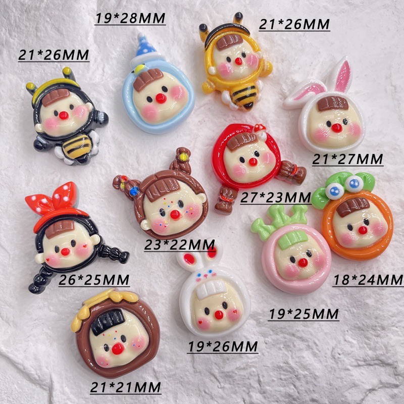 พร้อมส่ง-11-ชิ้น-เซ็ท-เรซิ่นการ์ตูนเคลือบเงา-ตกแต่ง-diy-ติดหลังโทรศัพท์-เคสมือถือ-กิ๊บติดผม-ขวดน้ำ-กรอบรูป-งานdiy