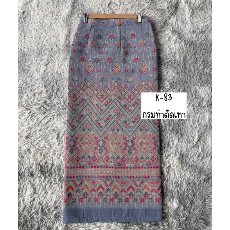 ผ้าถุงอัดกาวลายแพรวาบรรไดสวรรค์ ไหมแกมฝ้าย ฟรีไซส์ สีหวาน ส่งไว มุมมองที่ 4