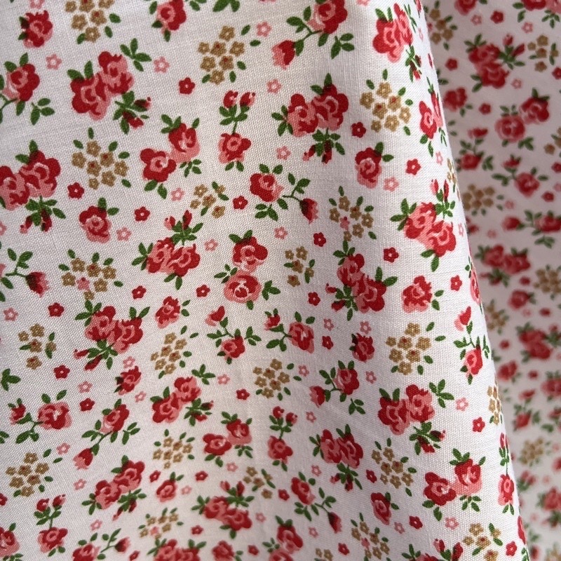 ผ้าแบ่งขายลายดอกไม้-ผ้าtc-พิมพ์ลาย-ผ้าเมตร-คอตตอนทีซี-floral-fabric-vintage