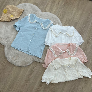 [พร้อมส่ง] เสื้อคอบัวปักมุก สีพื้นมินิมอล สไตล์เกาหลี