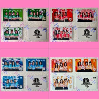 [ ลดราคา ] บัตรงาน กีฬาสี อนุบาลหนูน้อย48 BNK48 CGM48 สีแดง เฌอปราง สีส้ม สีฟ้า สีเขียว คนิ้ง แชมพู Bnk Cgm บัตรแข็ง