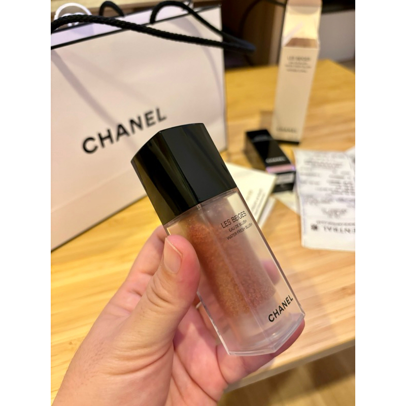 CHANEL+LES+BEIGES+Water-Fresh+Tint+Foundation+0.9ml+with+miniature+Brush  for sale online