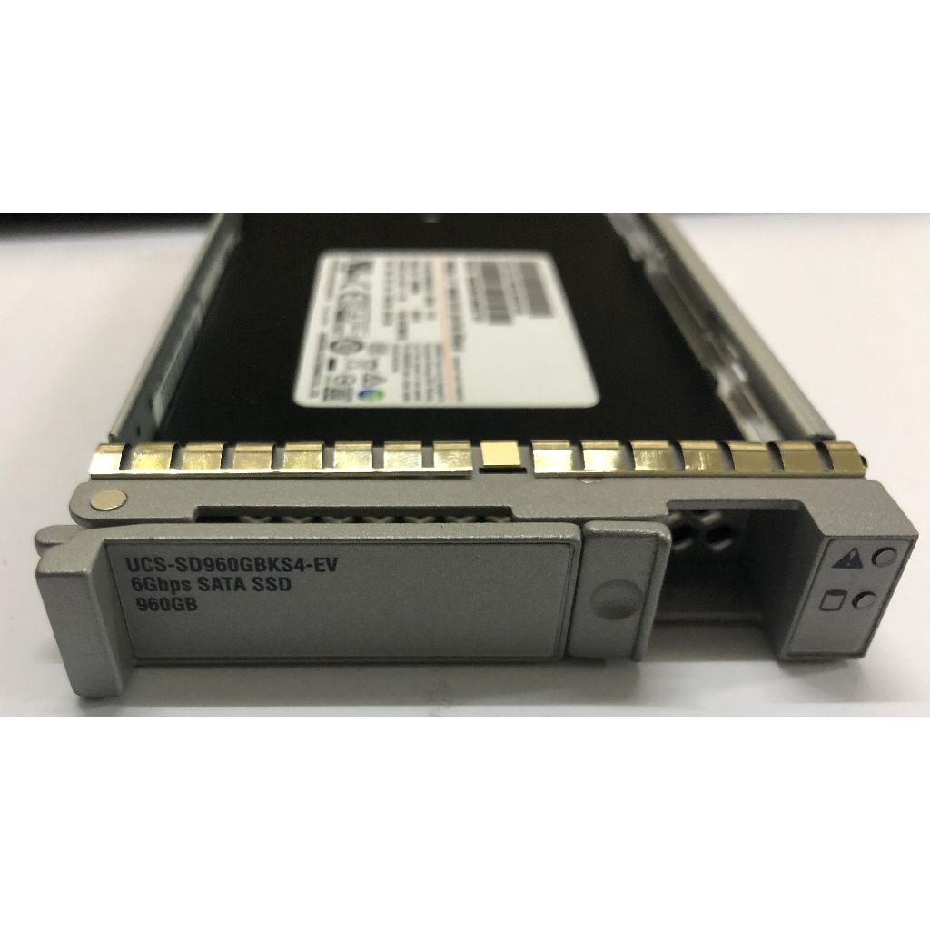 Cisco UCS-SD960GSAS-EV disque SSD 960 Go 2.5 SAS