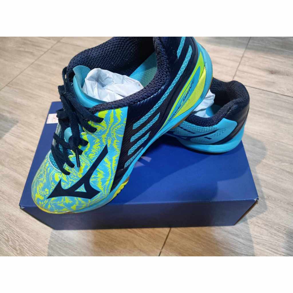 Mizuno incredible Wave drive Z size