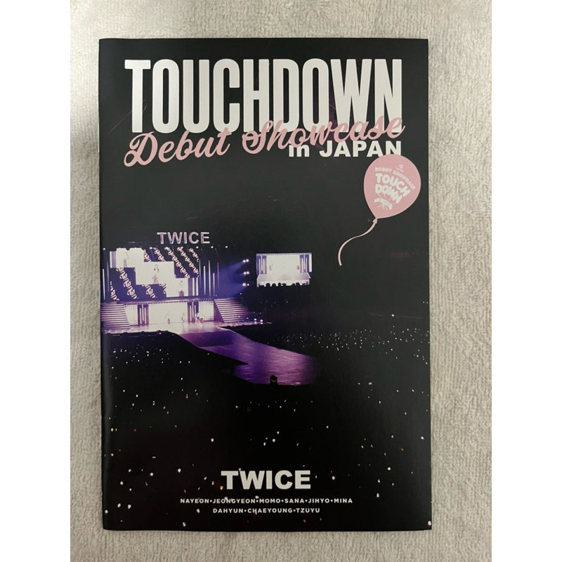 [มือสอง] DVD Twice Debut Showcase 'Touchdown in Japan' | Shopee Thailand