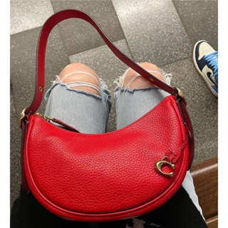 🎀(สด-ผ่อน) กระเป๋าสีแดง 10.5 นิ้ว CC439 Luna Shoulder Bag Soft pebble leather