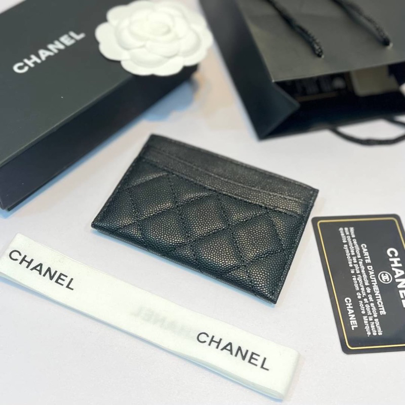 สีไหม่สวยมาก-chanel-card-holder-cavear