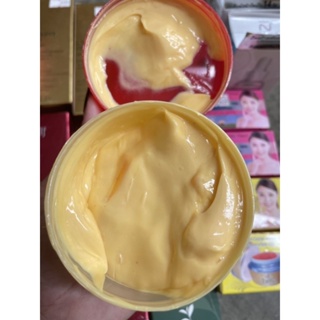 ครีมทาตัวสูตรสมุนไพรตัวขาวสูตรดั้งเดิม ขายsaleขนาด200ml