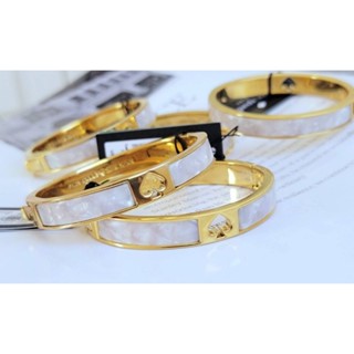 • กำไล Kate Spade Hole Punch Spade Hinge Bangle