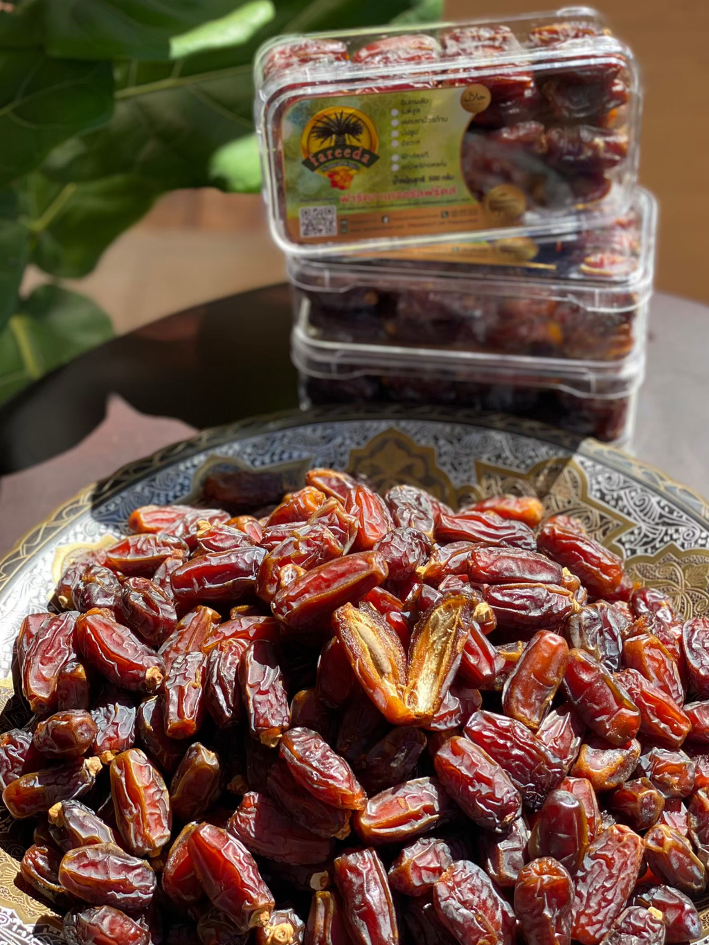 อินทผาลัมมับรูม (Mabroom Dates) 1000g. By ฟารีดาเนเจอรัลฟรุ๊ตส์ ...