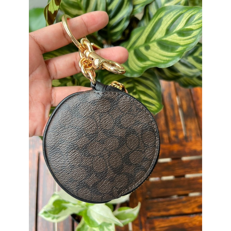 COACH 89987 CIRCULAR COIN POUCH BAG CHARM IN SIGNATURE CANVAS Shopee