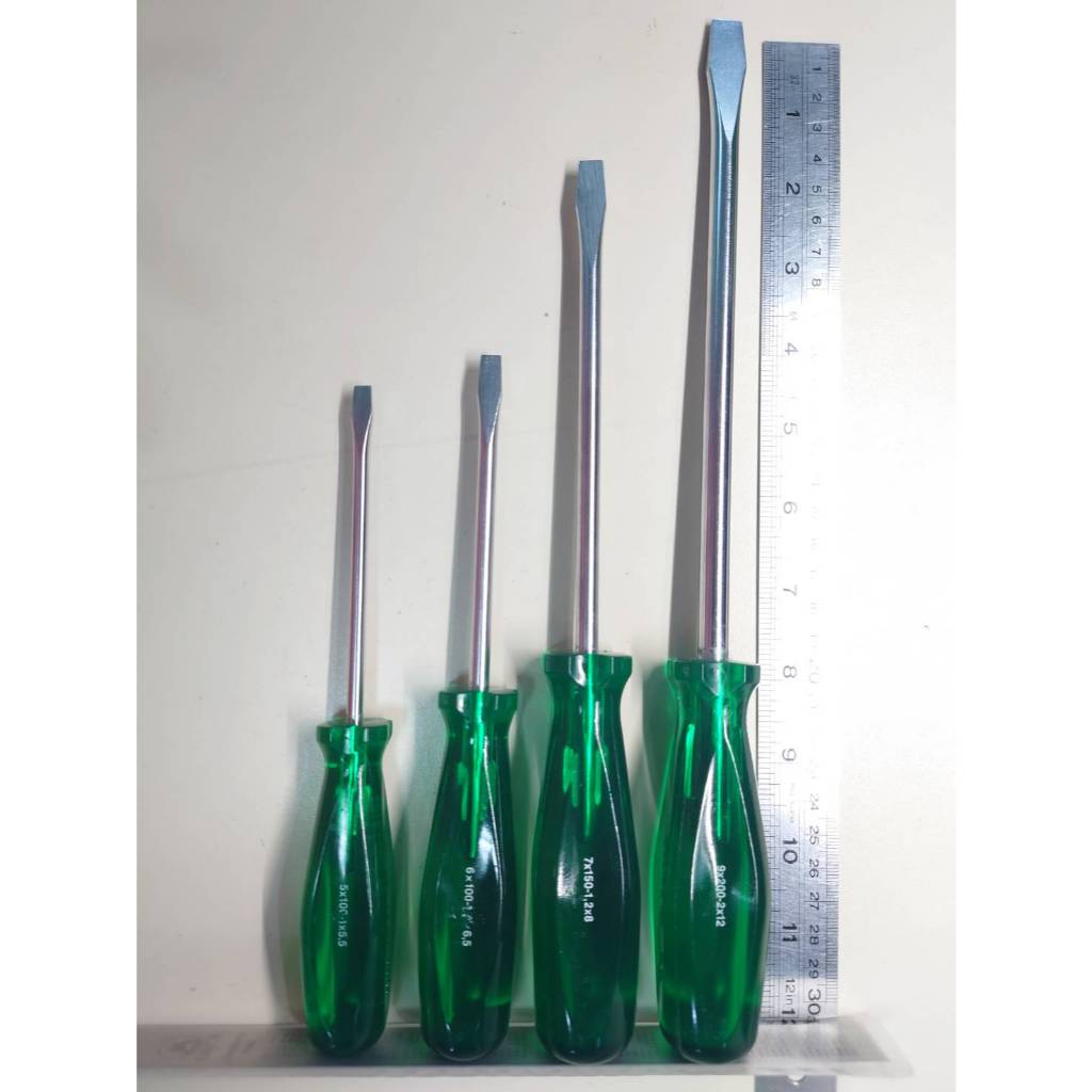 ไขควงแบน 4 ตัวชุด (5x100, 6x100, 7x150, 9x200 mm.) IZELTAS Turkey ...