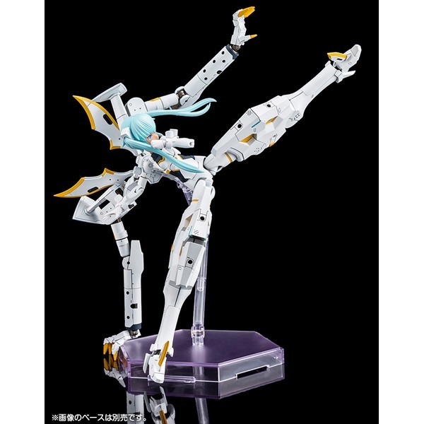 Kotobukiya Megami Device x Busou Shinki - Type Devil Strarf Kotobukiya Megami Device x Busou Shinki - Type Devil Strarf