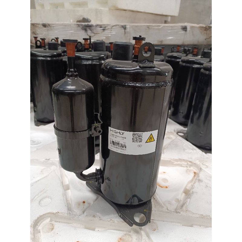 คอมเพรสเซอร์แอร์ใหม่มือ 1 ยี่ห้อ highly ขนาด 9000 btu น้ำยา R32 ...