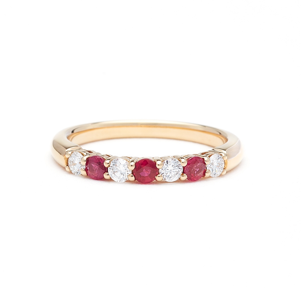 Jewellista แหวน Riley เงินแท้ 925 ประดับพลอย Created Ruby และ CZ ...
