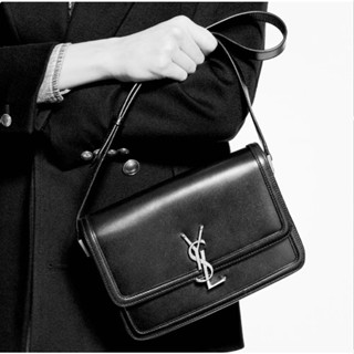 Yves Saint Laurent SOLFERINO BOX/กระเป๋าสะพายหนังขนาดกลาง