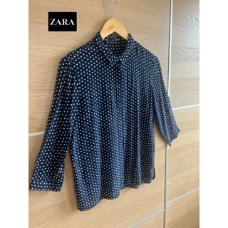 ZARA basic x cotton x M ลายจุดๆ สีกรมสวย ผ้าใส่สบายมาก อก 34 ยาว 23 Tag ครบ Code: 1405(9)