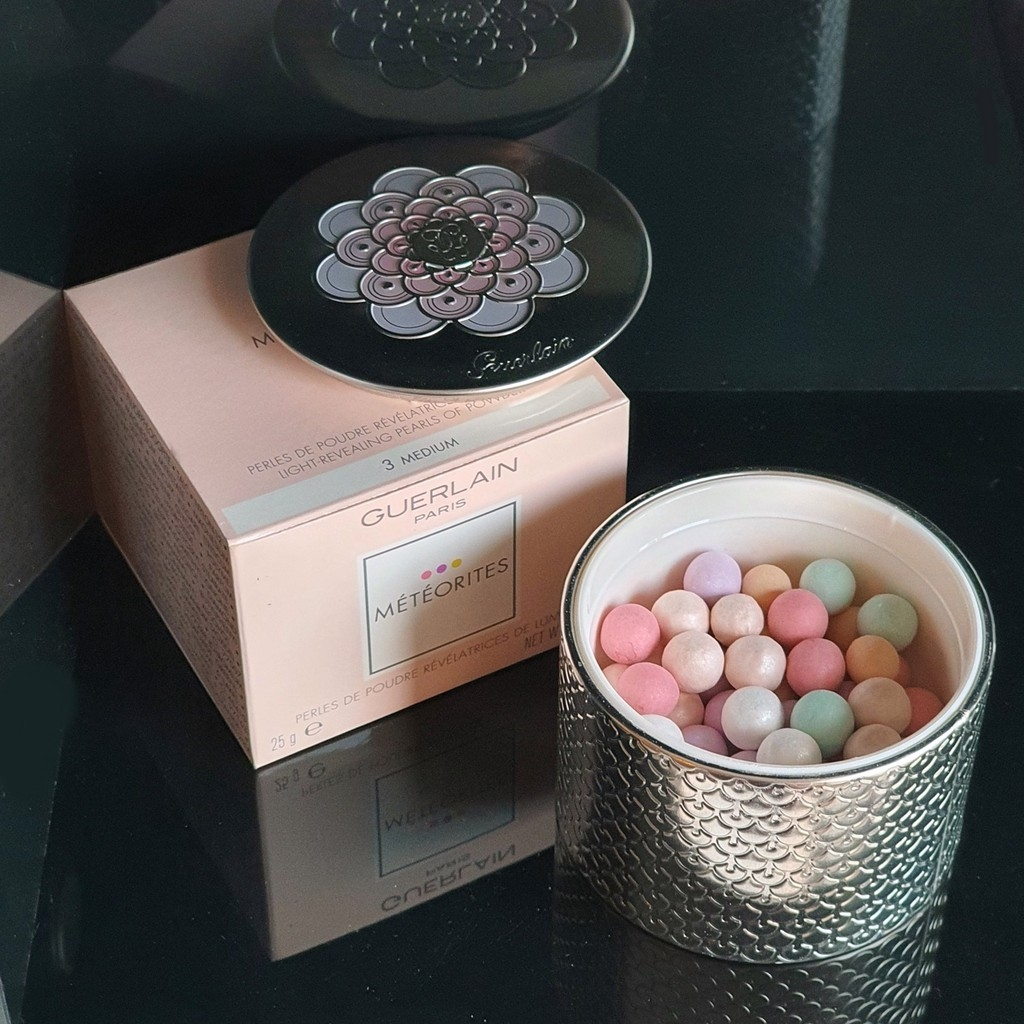 GUERLAIN Meteorites Light Revealing Pearls Of Powder 2 CLAIR 25g