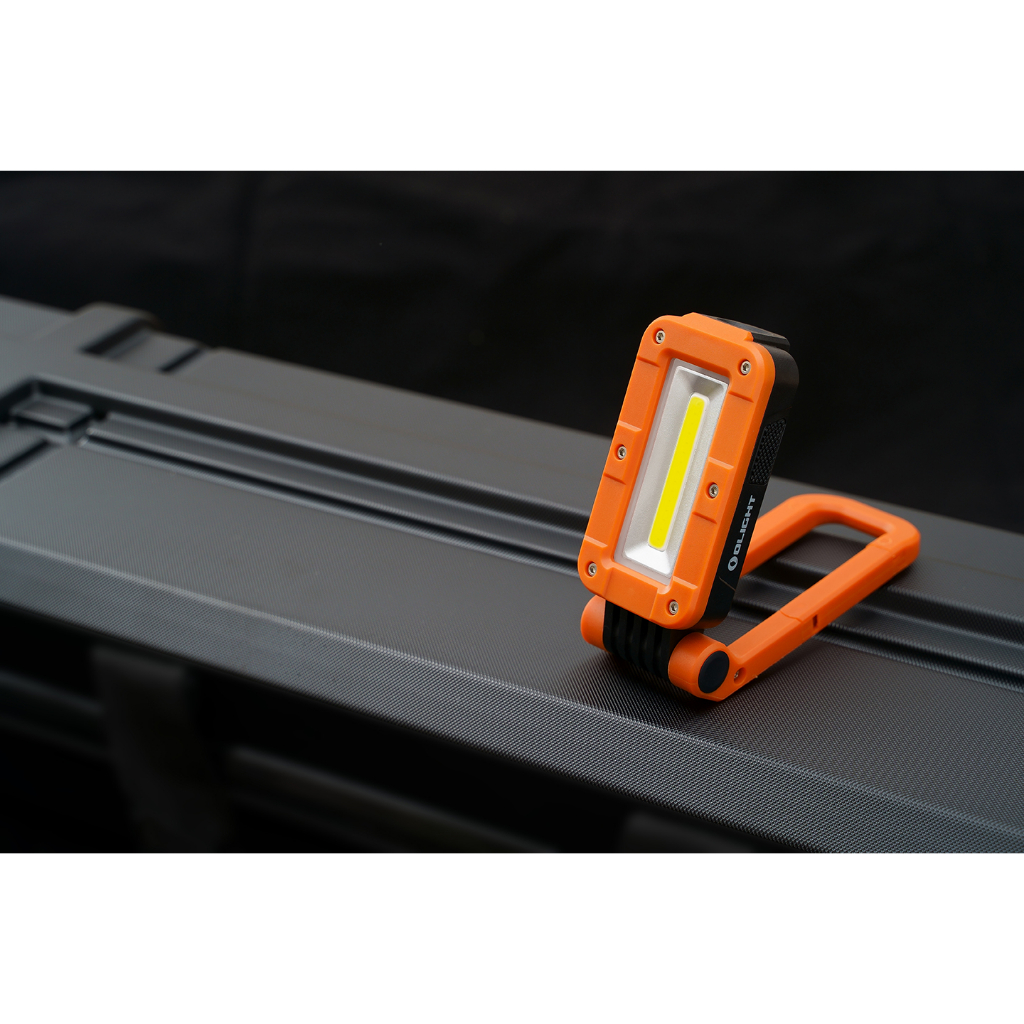 OLight Swivel Pro ไฟฉาย LED สนามแบบพกพา ชาร์จUSB ปรับได้หลากหลาย ...