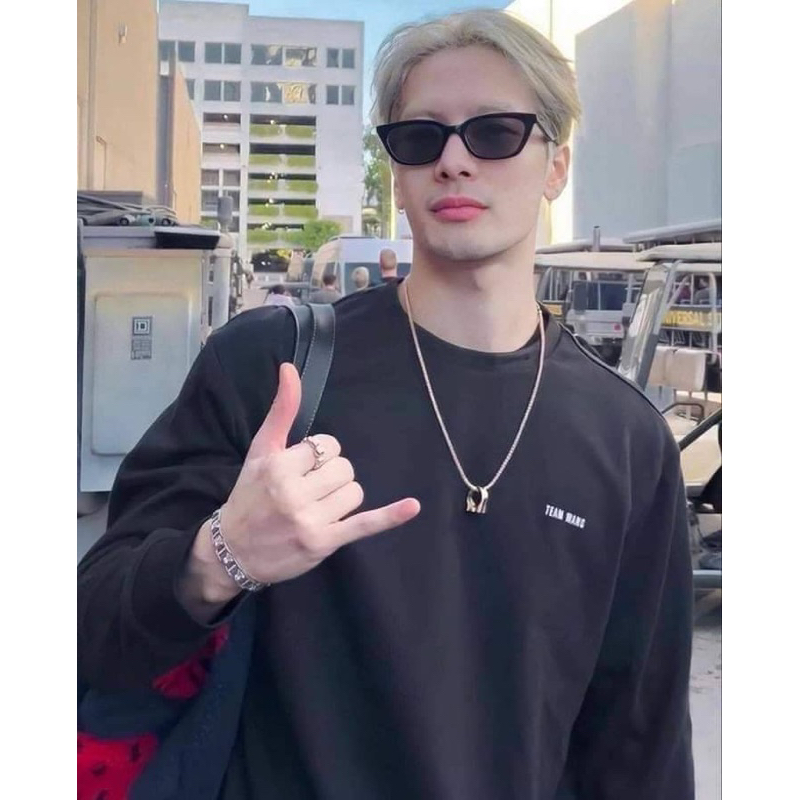 หล่อไม่ไหว แว่นก็สวยจนต้องซื้อตามเลยค่ะ Gentle monster LOTI01 แบบพี่แจ๊ค jackson Wang แว่นตาที่