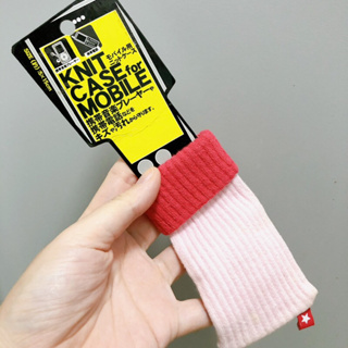 Knit case mobile 🇯🇵 ใส่มือถือเครื่องเล็ก