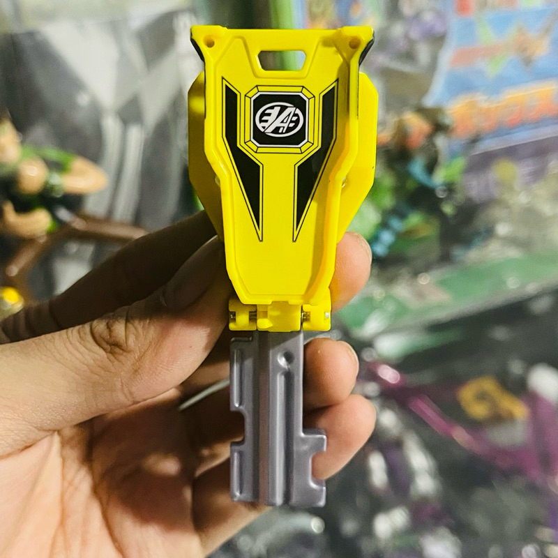 Memorial Ranger Key Akibaranger Yellow (เรนเจอร์คีย์ อากิบะเรนเจอร์ สี ...