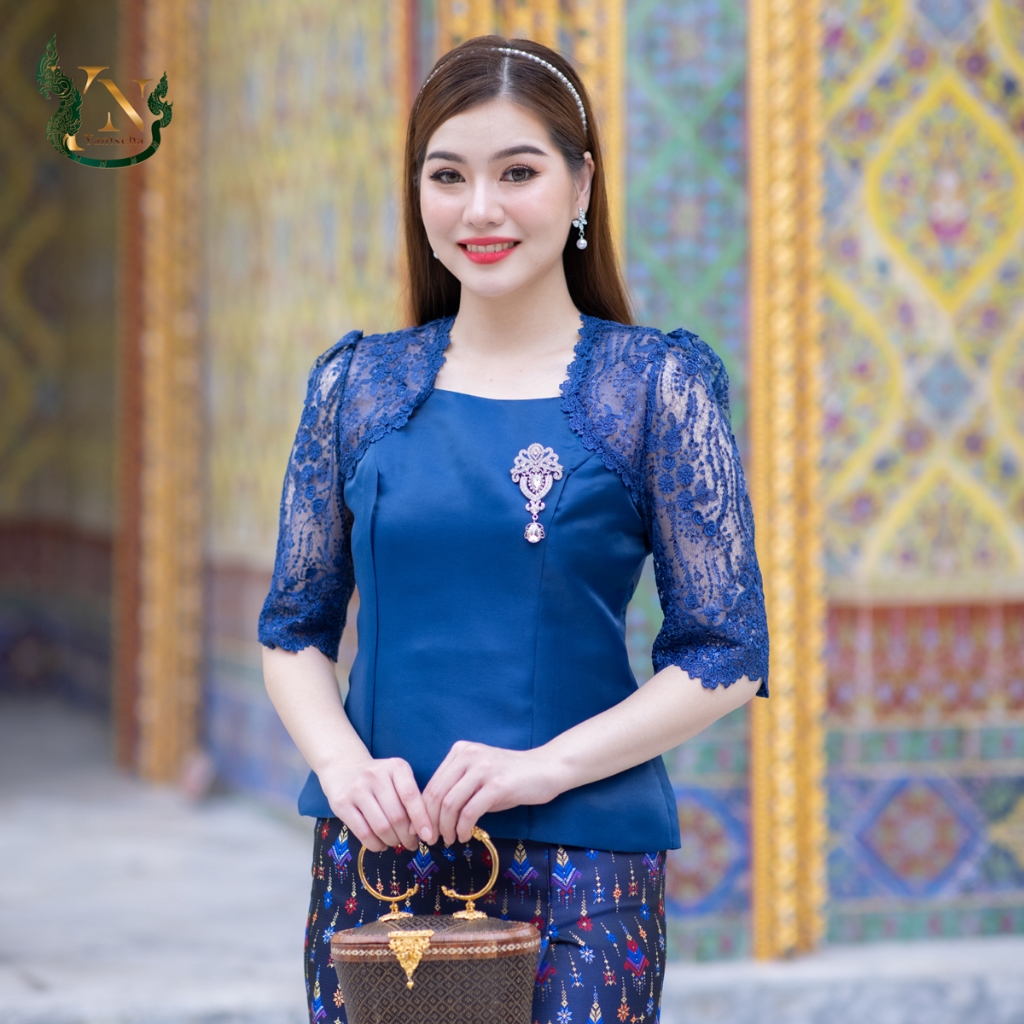 เซ็ทไหมญี่ปุ่นพรีเมี่ยมแต่งลูกไม้ใยบวบ ชุดออกงานไปวัด สีน้ำเงิน M-4XL มุมมองที่ 3