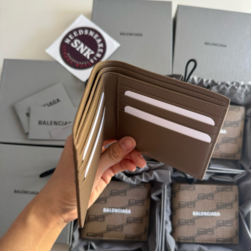 New Balenciaga wallet 8card (ของแท้100%) | Shopee Thailand