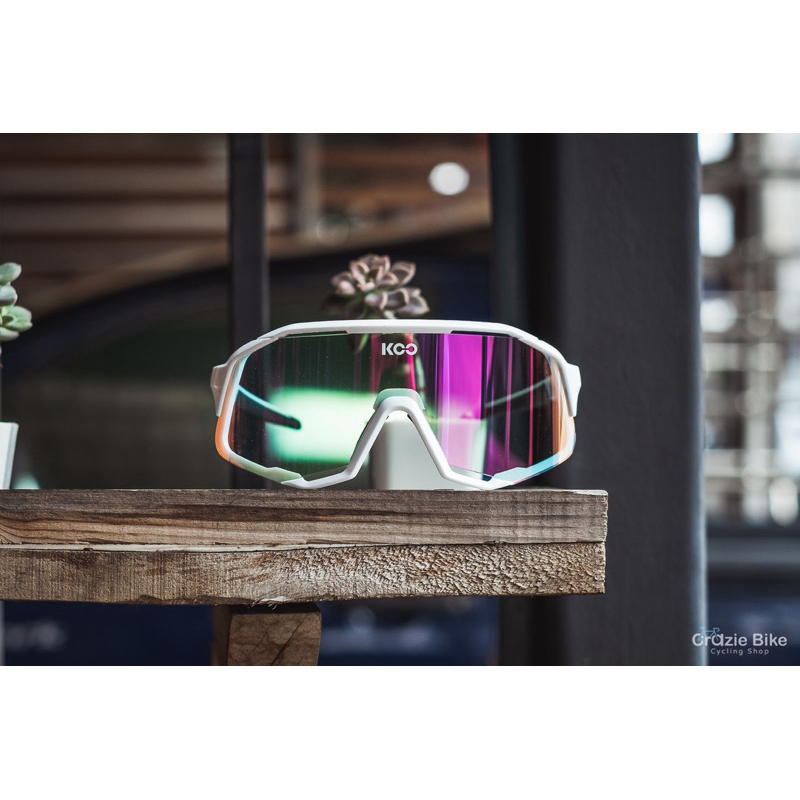Koo Demos White Photochromic / Pink 2024 Lens Shopee Thailand