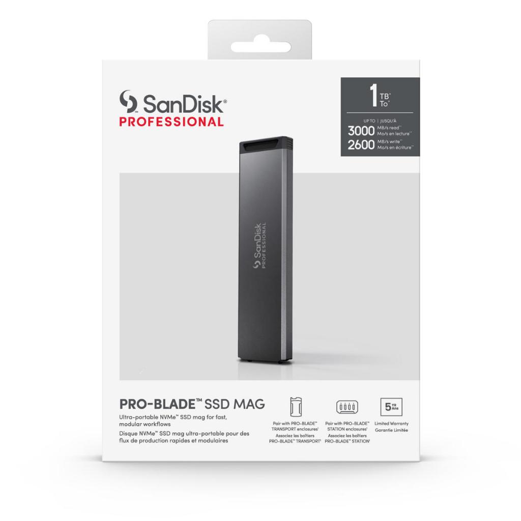 PRO-Blade SSD Mag 4TB - Portable & Modular NVMe SSD Mag, Ultra
