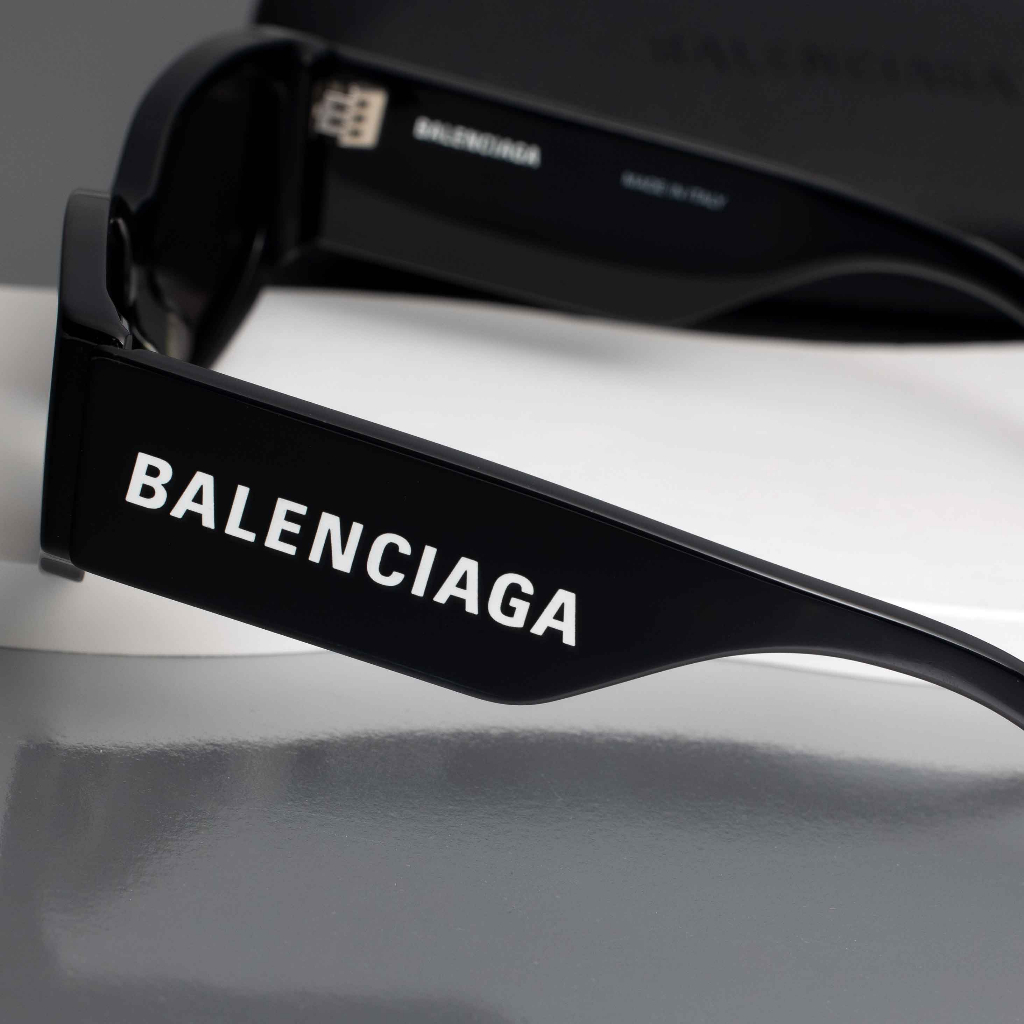 แว่นกันแดด-balenciaga-รุ่น-bb0258s-001-size-58-mm-black-black-grey