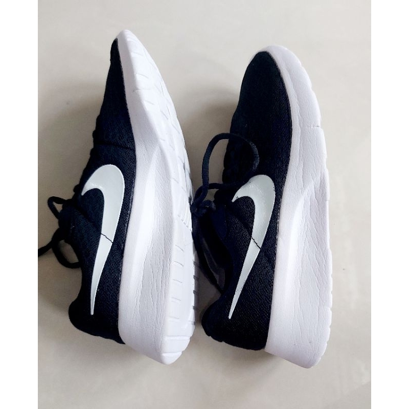 ป้าย-22-5-cm-รองเท้าเด็ก-nike-ดำ-ใหม่มาก-ย้ำว่าใหม่มากค่ะ