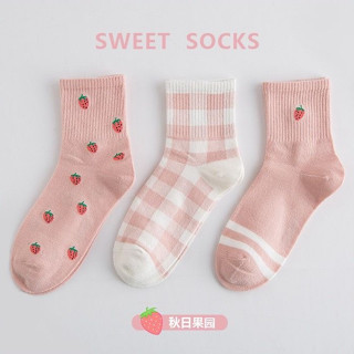 🧦ถุงเท้าข้อกลาง ถุงเท้าสีชมพู collection สตรอว์เบอร์รี🍓