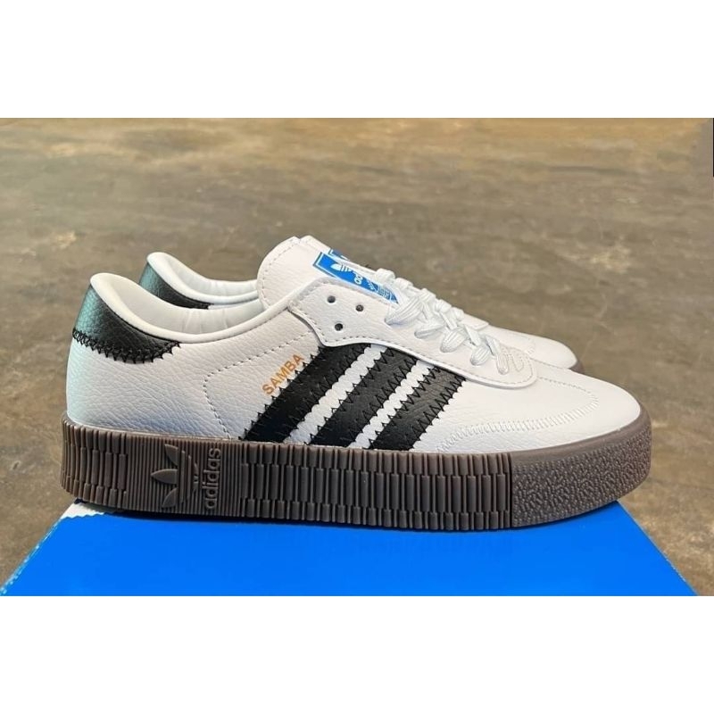 Adidas aq1134 best sale