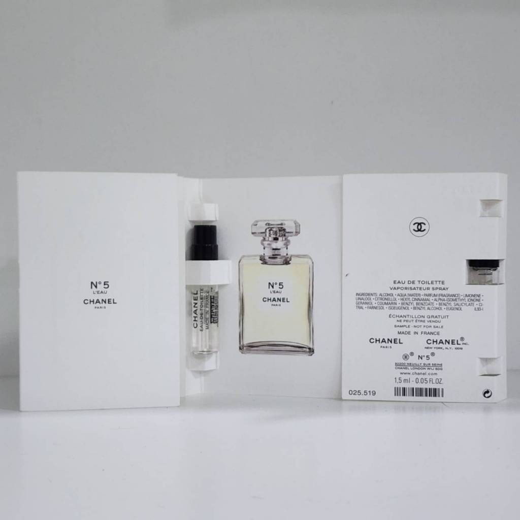 Chanel No.5 L Eau eau de toilette for women 1.5 ml with spray, vial