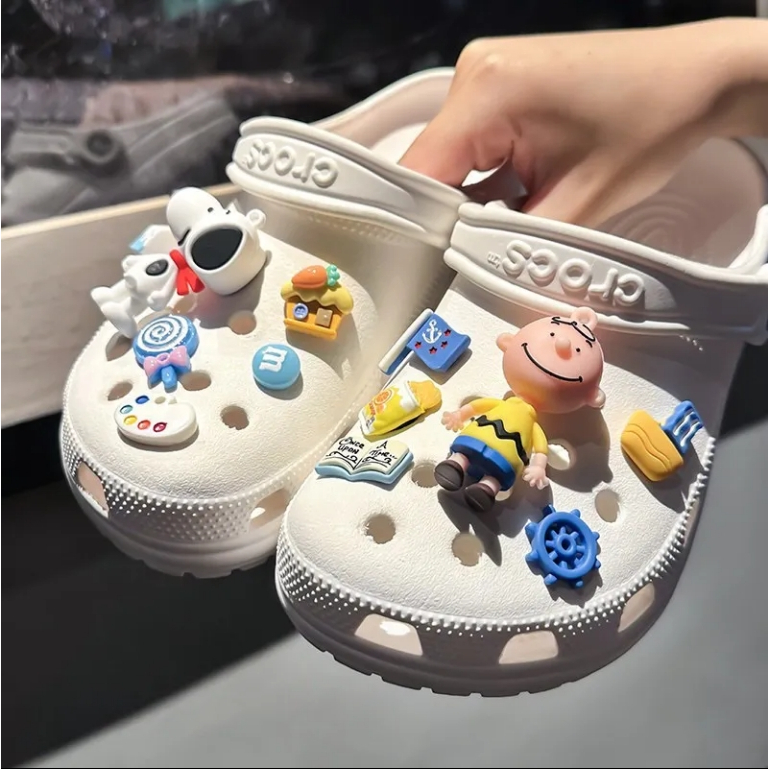 diy-ที่ติดรองเท้า-crocs-สไตล์น่ารัก-ตัวการ์ตูนติดรองเท้า-ตกแต่งสวยงาม-รูปแบบการ์ตูน-ตัวติดรองเท้าหัวโต