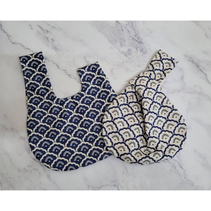 Reversible Japanese knot bag กระเป๋าคล้องข้อมือ Shopee Thailand