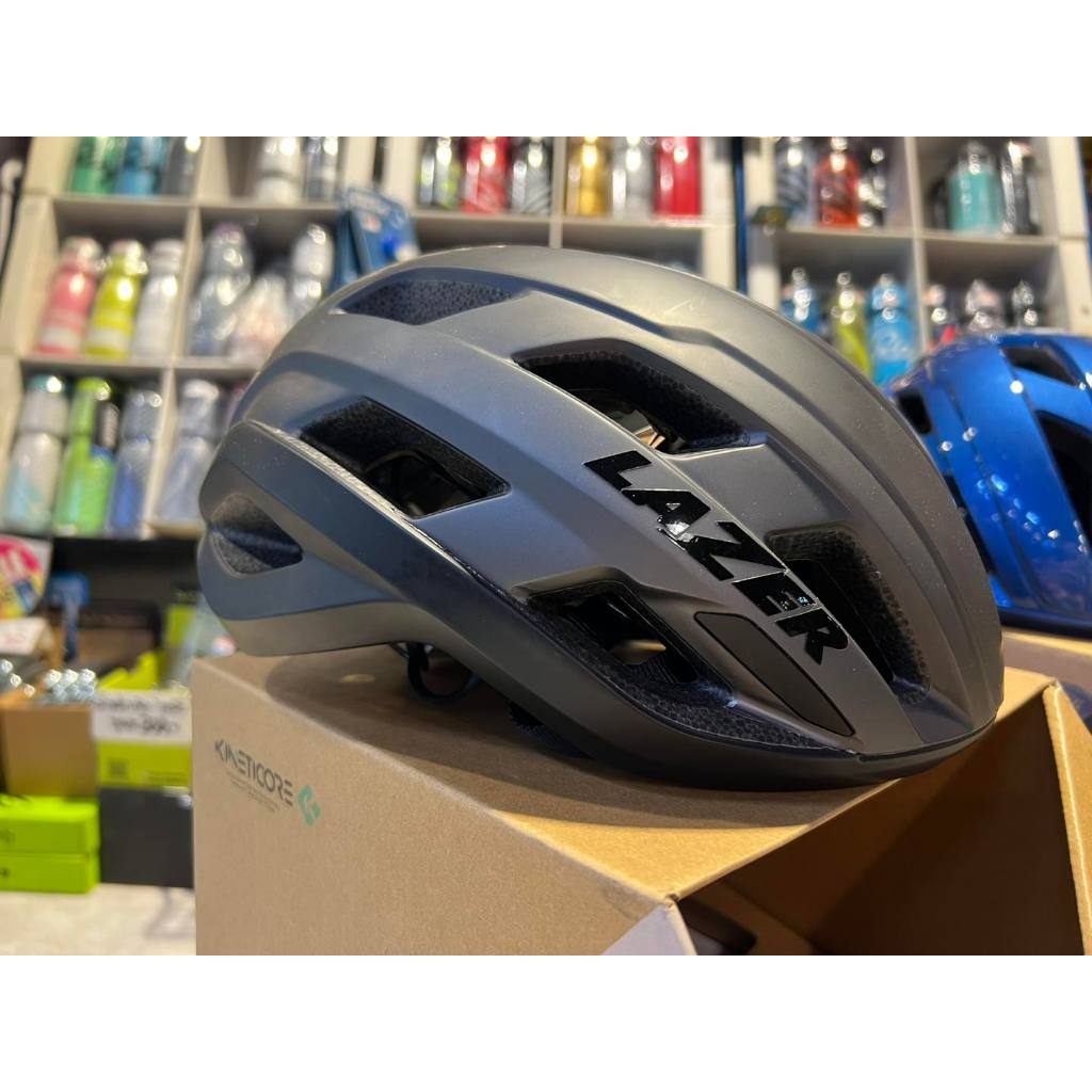 หมวกจักรยาน LAZER รุ่น Strada KinetiCore (เพิ่มการปกป้องครอบคลุมด้วย ...