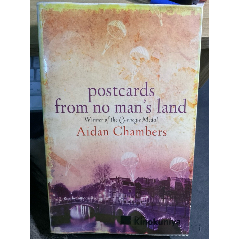 หนังสือนิยายภาษาอังกฤษมือสอง Postcards From No Man’s Land by Aidan