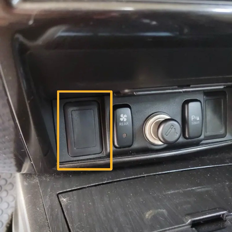 แท้ศูนย์ 💯% ฝาปิดช่องรูสวิตช์หน้าปัด ฝาครอบสวิตช์ Pajero 08-15, Triton ...