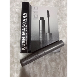 MILK MAKEUP — Kush High Volumizing Mascara 3 ml.