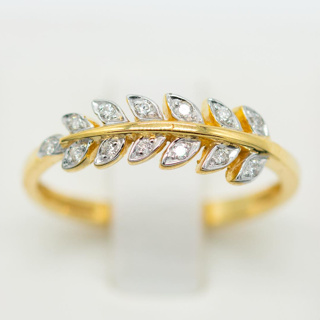 ใบมะกอกเรียง เกี่ยวทรัพย์ 💰🌿 แหวนเพชร แหวนทองเพชรแท้ ทองแท้ 37.5% (9K) ME528